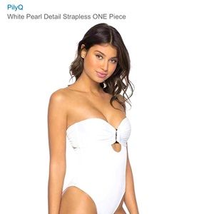 PilyQ White Pearl - Details Strapless